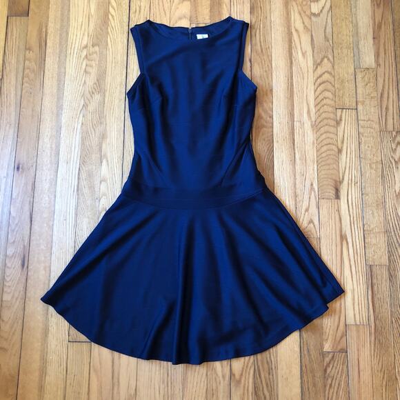 Julia Jordan EUC Women's Fit & Flare Low Waist Navy Blue Sleeveless Dress Size 2 - Picture 1 of 7
